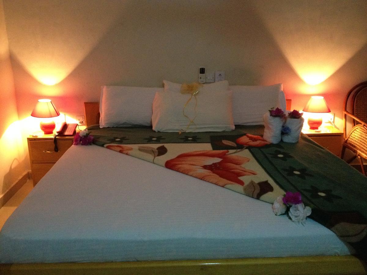 Hotel Francilia Cape Coast Dış mekan fotoğraf